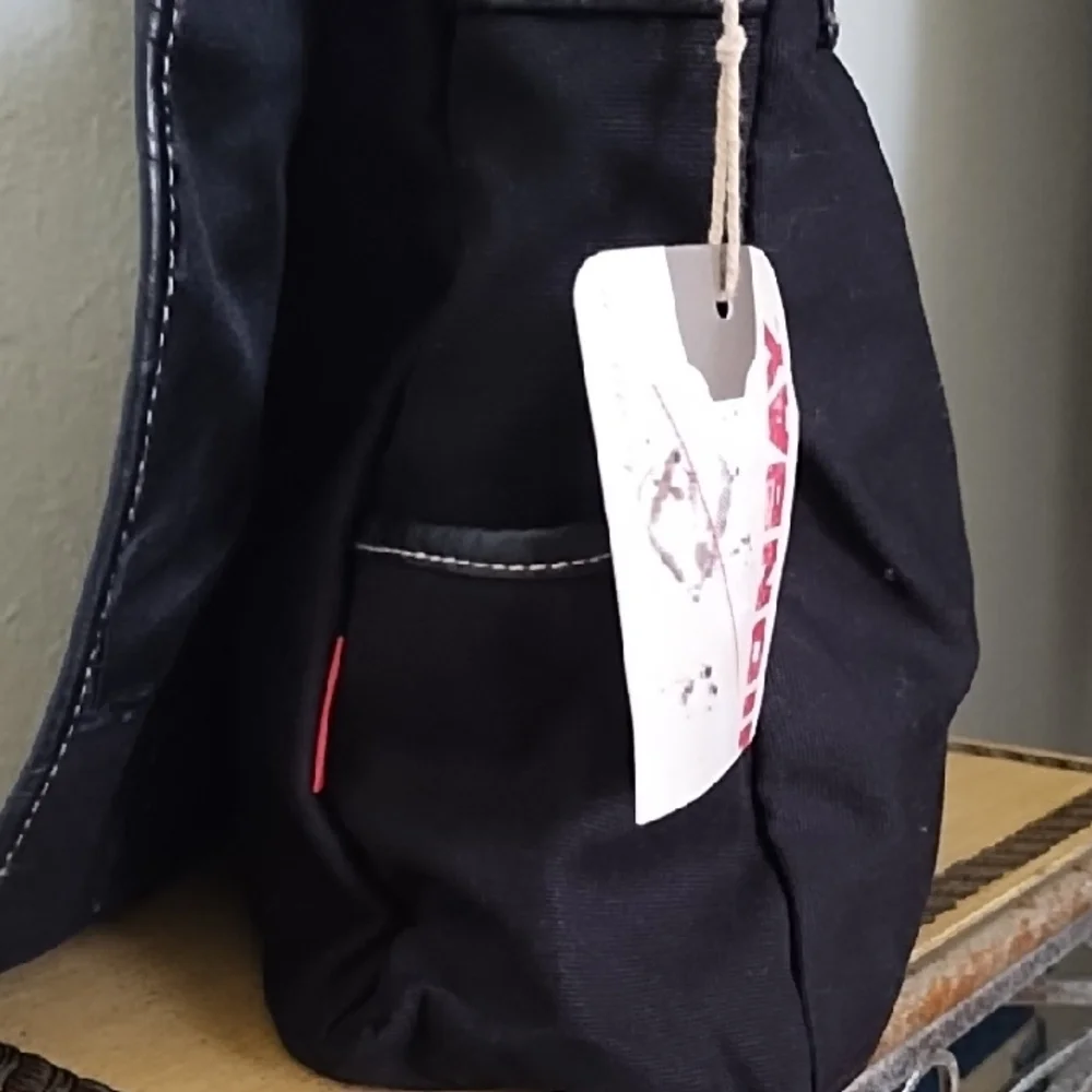 Unionbay Multicolor Patchwork Messenger/Laptop Bag